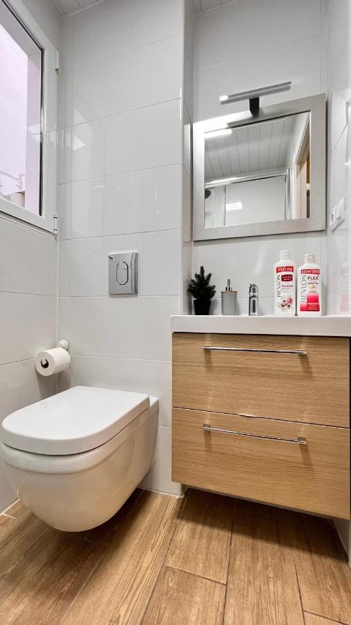 New Camp Nou Apartment/Diret Airport,Beautiful Оспиталет-де-Льобрегат Экстерьер фото